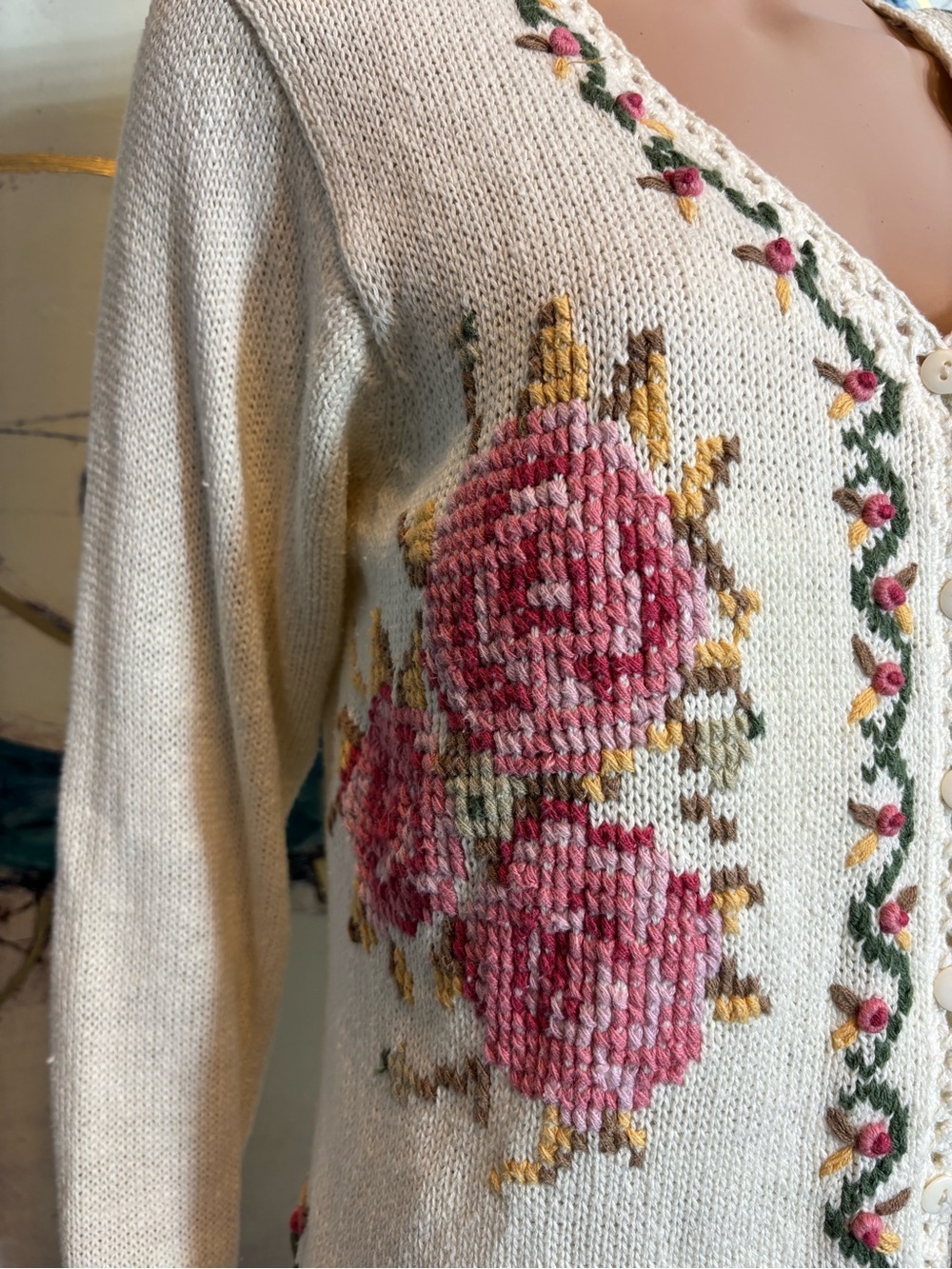 Cream Floral V-Neck Sweater with Pink Rose Embroidery - Picture 4 of 13